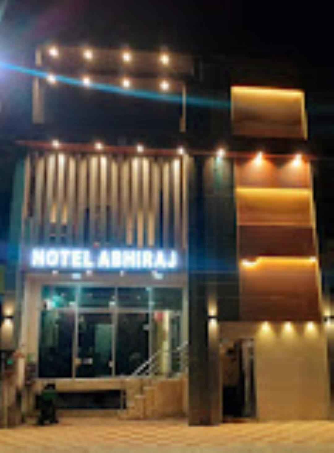 Abhiraj Guest House Mathura Luaran gambar