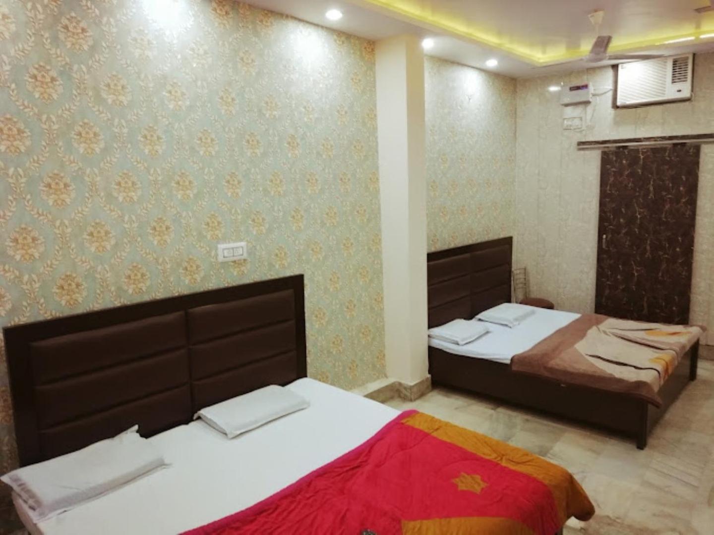 Abhiraj Guest House Mathura Luaran gambar